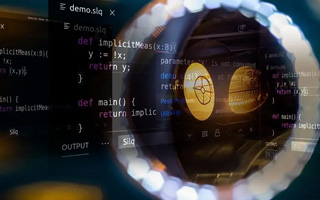 永新 api php源码,下载的php源码怎么运行呢？